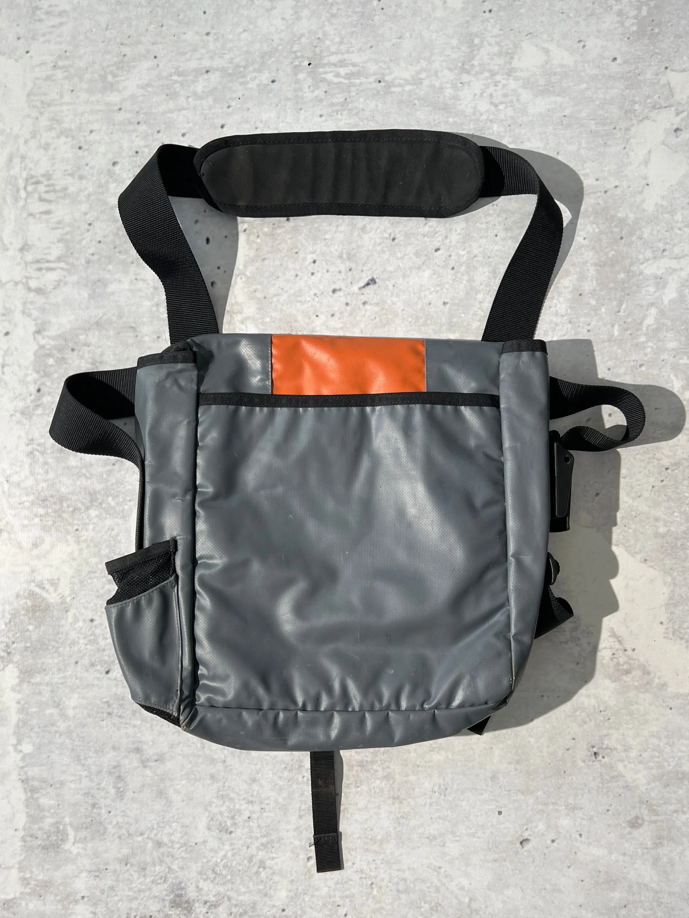 90's Nike ACG shoulder laptop / messenger bag (one size)