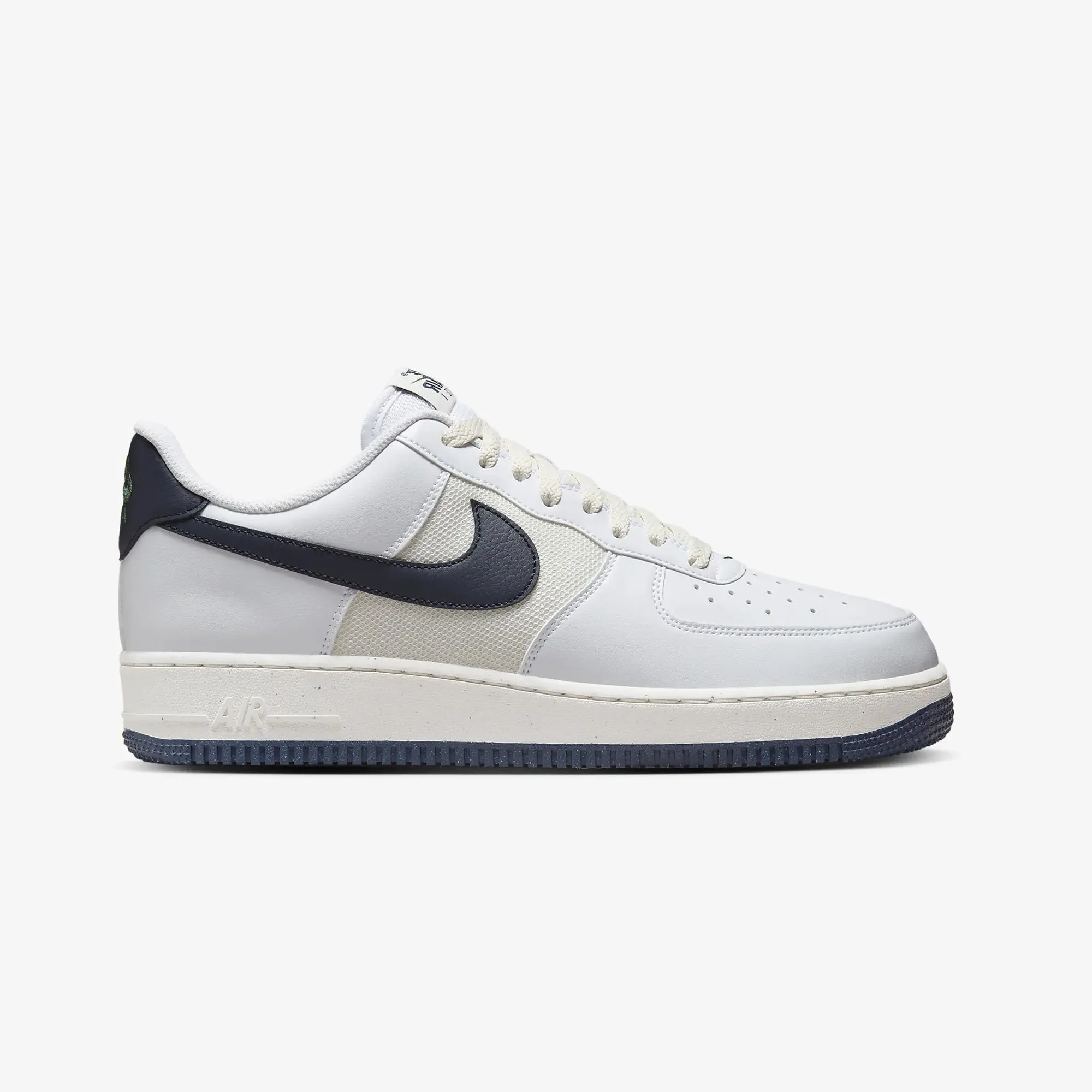 AIR FORCE 1 '07 'WHITE/OBSIDIAN-FIR-PHANTOM'