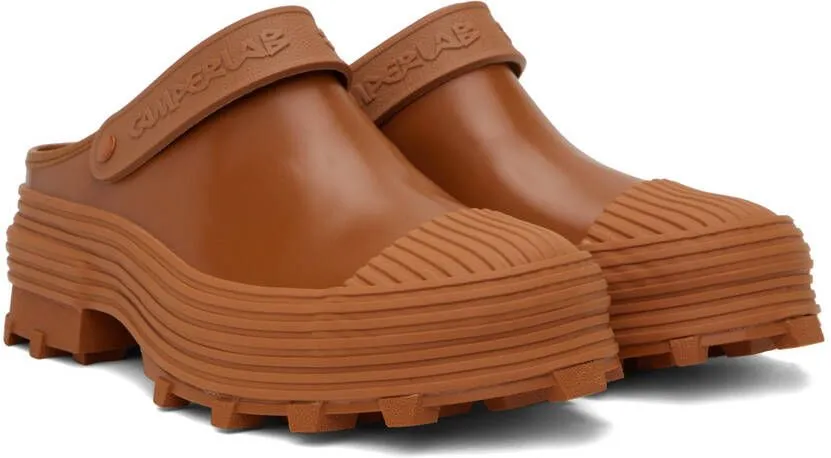 CAMPERLAB Brown Traktori Clogs