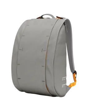 Hugger Base Backpack 15L Sand Grey