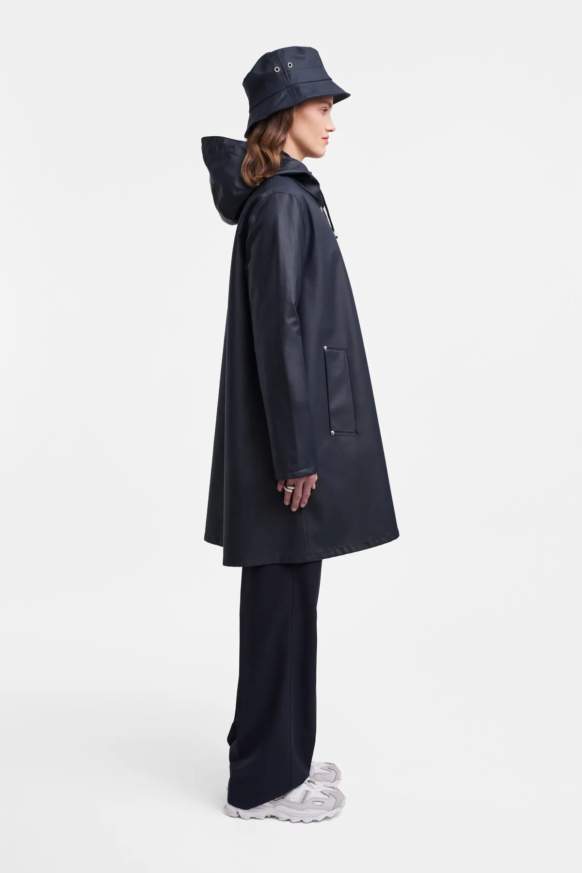 Mosebacke Lightweight Raincoat - Navy