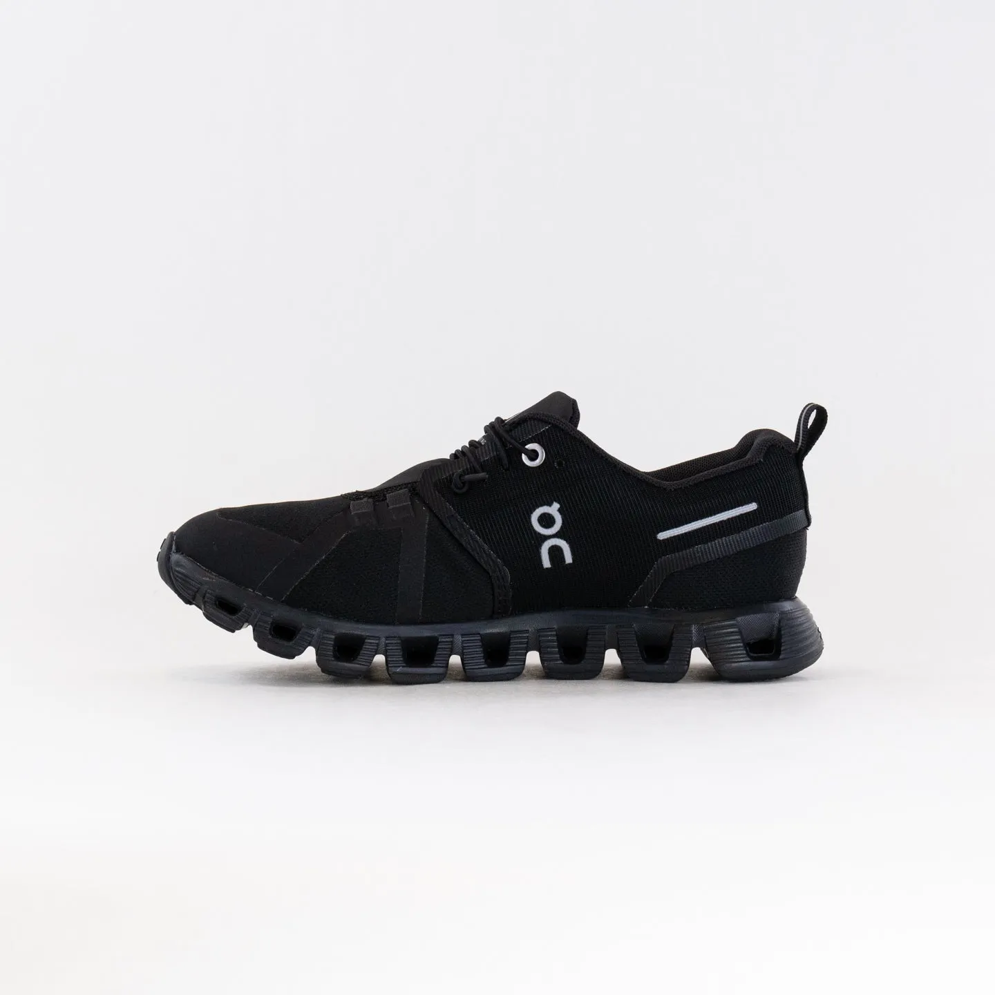 On Cloud 5 Waterproof (Women's) - All Black