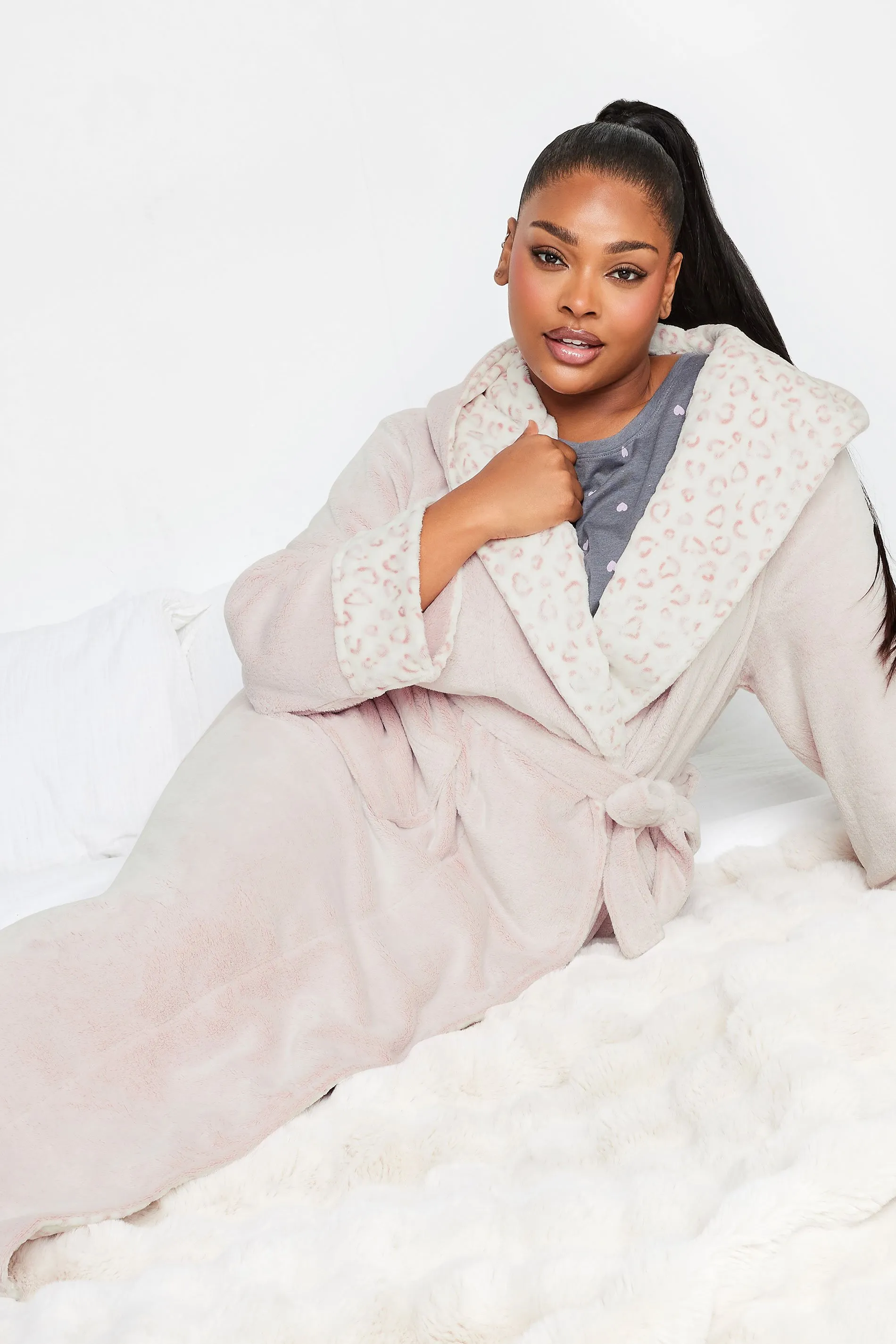 YOURS Curve Light Pink Animal Print Hooded Maxi Dressing Gown