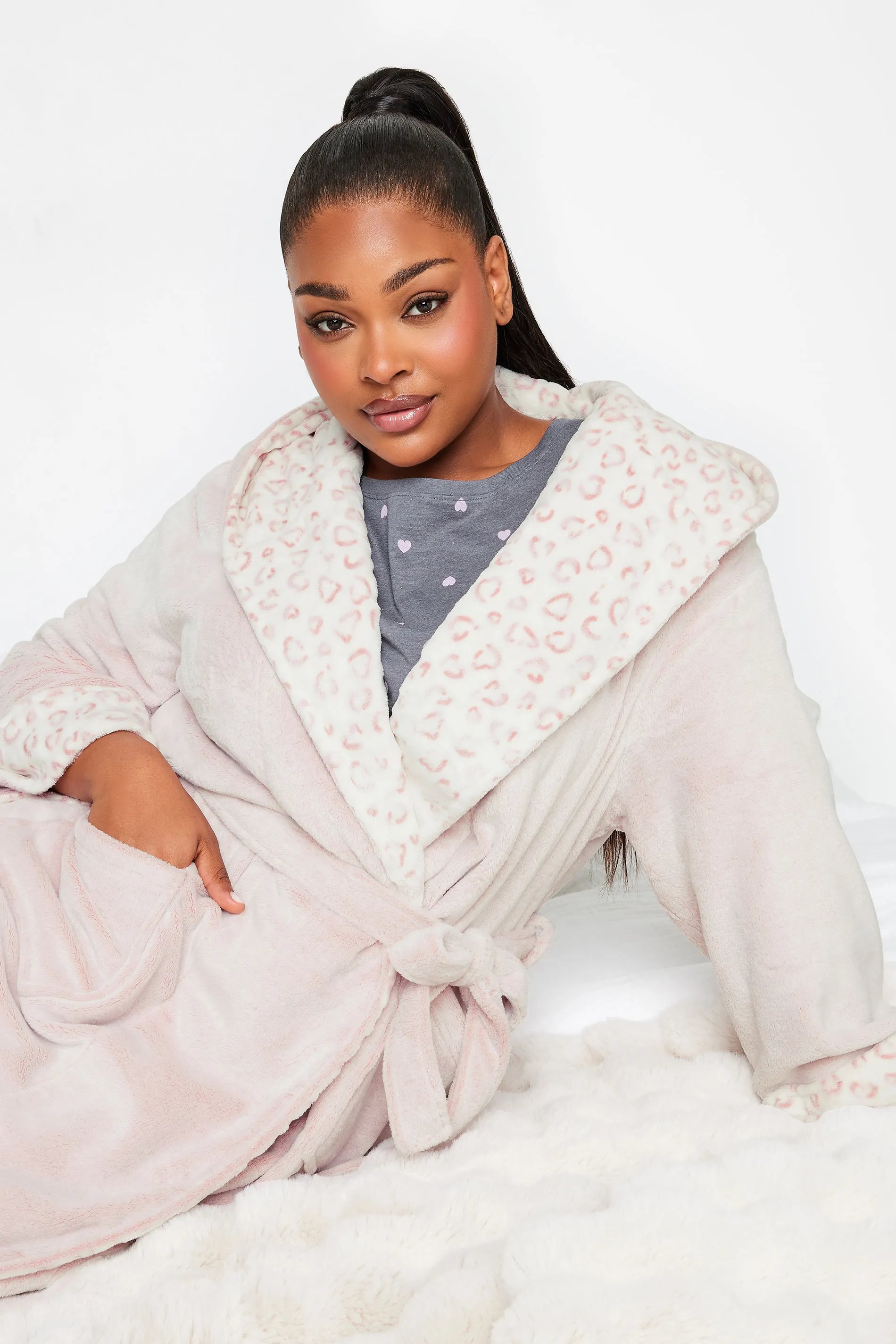 YOURS Curve Light Pink Animal Print Hooded Maxi Dressing Gown